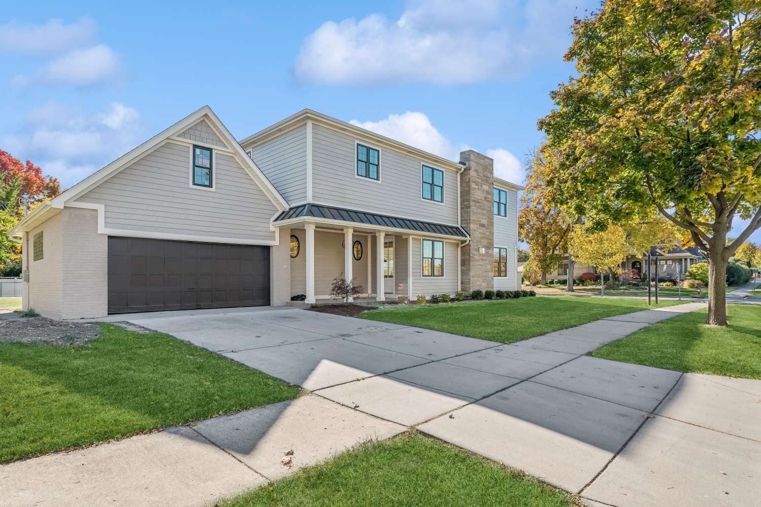 215 W Park St.