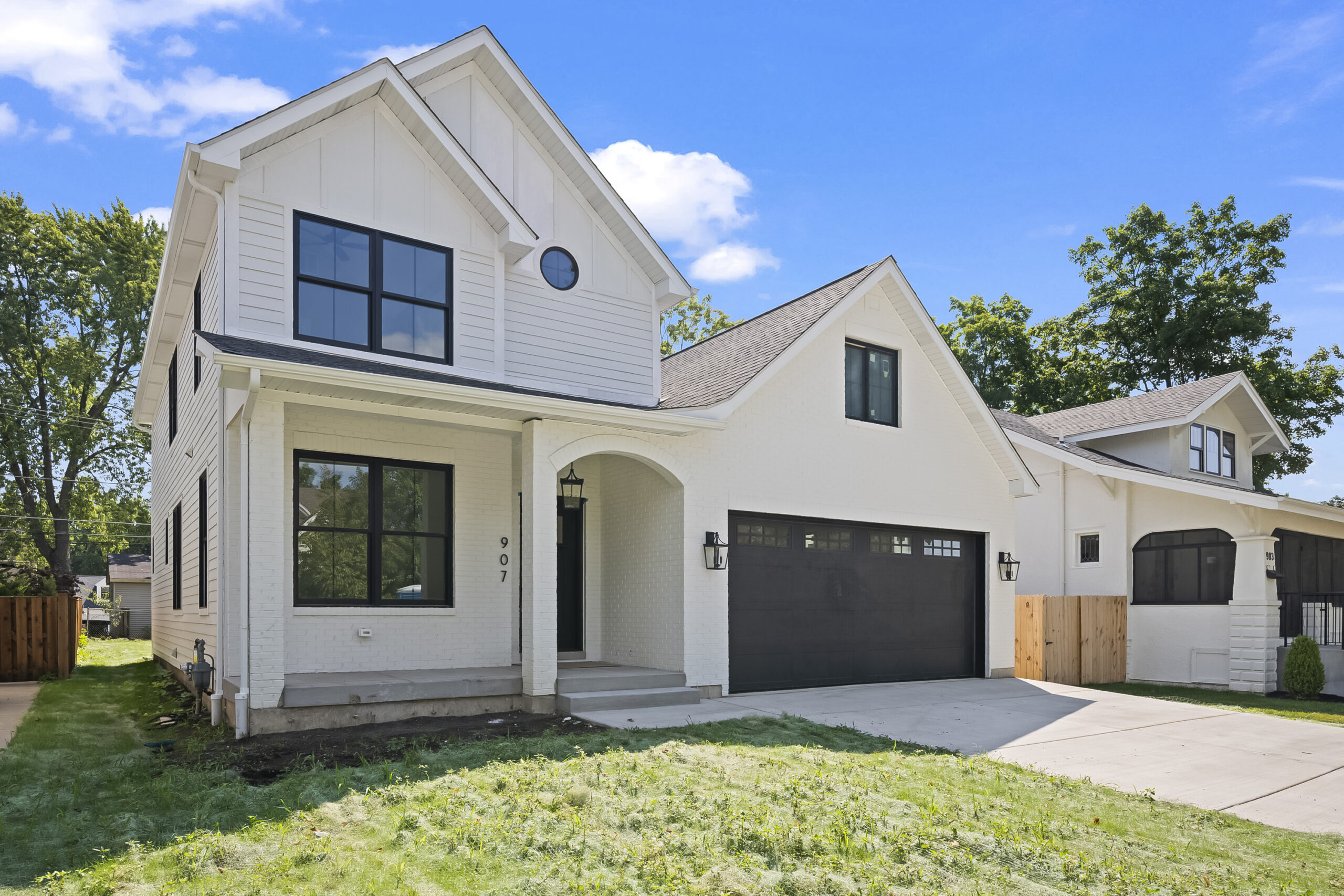 907 N Vail Arlington Heights